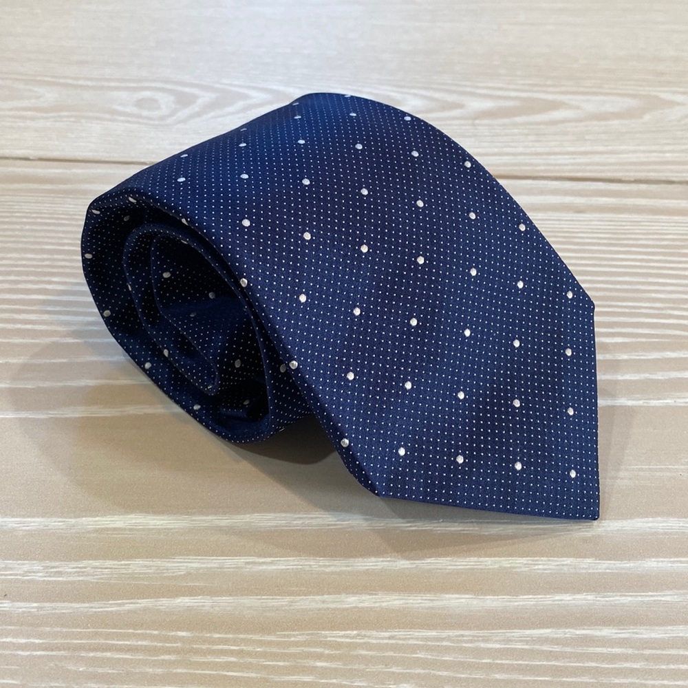 Isaia 7 Fold Silk Tie